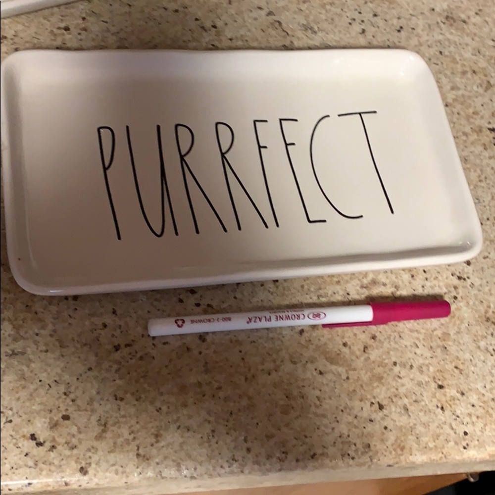 NWOT Rae Dunn “purrrfect” Platter